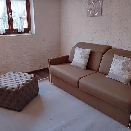 Apartamento Antica Casa Di Lea San Siro (Lombardy)