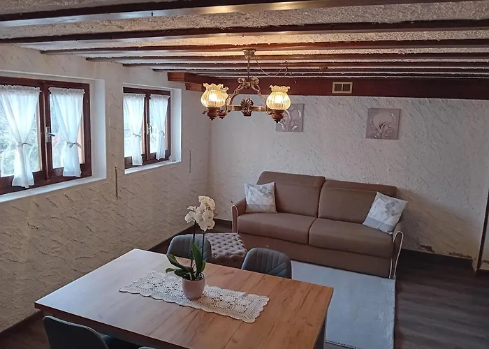 Antica Casa Di Lea Apartment
